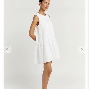 NWOT - Dissh Joie Linen Babydoll Dress